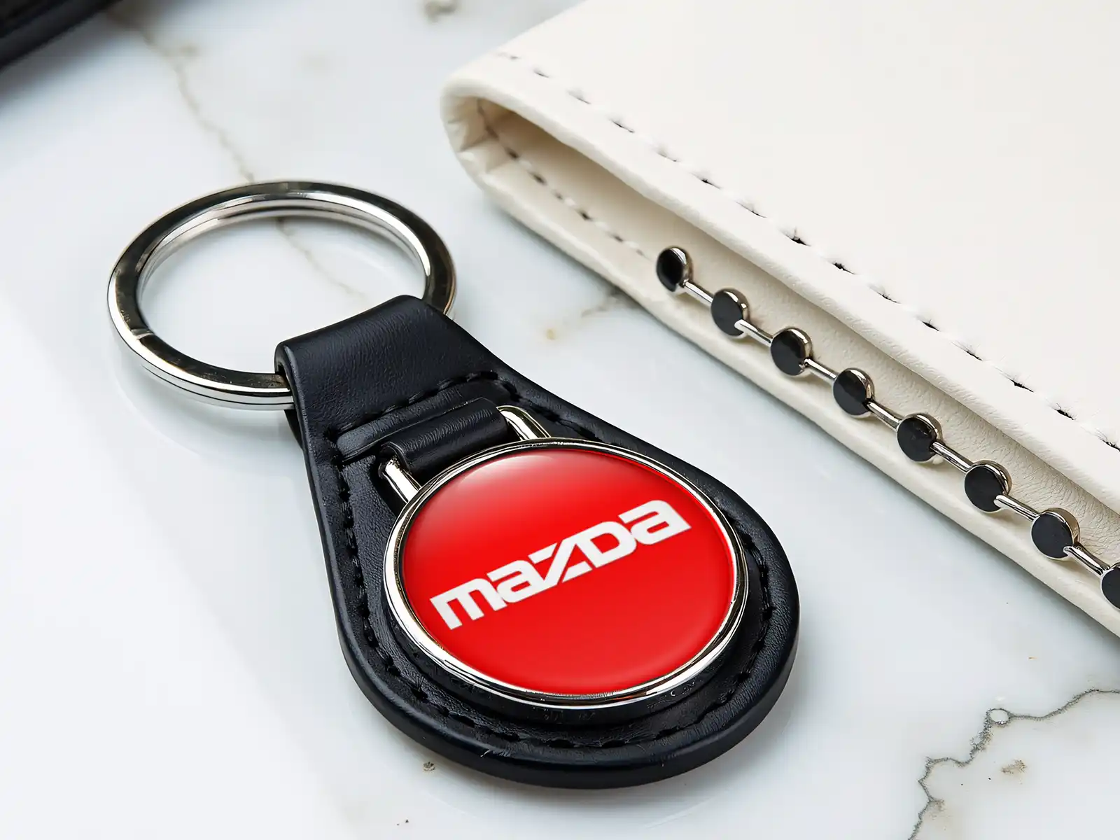 Mazda Organizador Llave Cuero Chic Pro Diseño Deriva